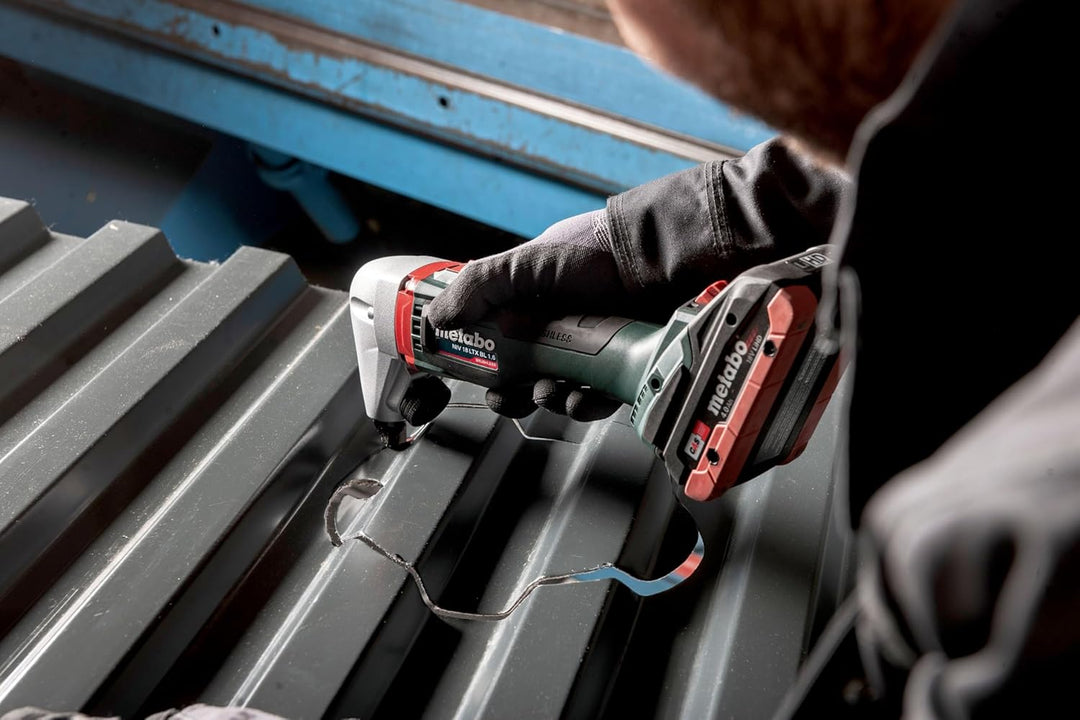 Metabo Akku-Nibbler NIV 18 LTX BL 1.6 (601614840) 18V LiHD; MetaLoc, Art des Akkupacks: LiHD , Akkus