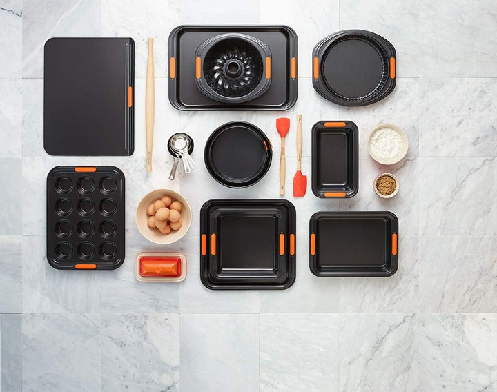 Le Creuset Antihaft Springform, Rund, Ø 24 cm, Sauerteigbeständig, Aus Karbonstahl gefertigt, Anthra