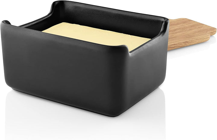 EVA SOLO | Nordic Kitchen Butterdose | Schwarz mit Eichendeckel | Für handelsübliche Butterpackungen