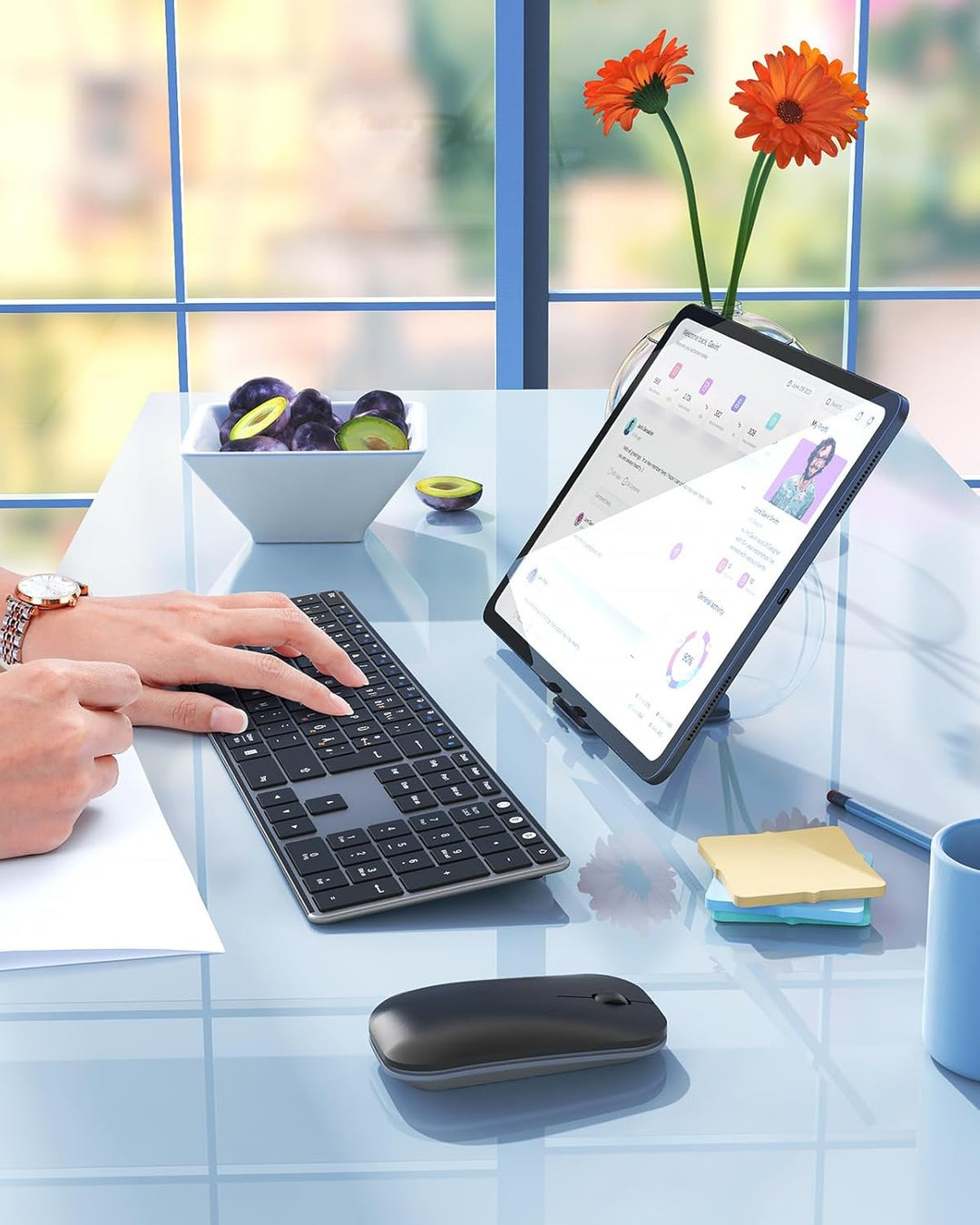 seenda SKM64-3 Bluetooth Tastatur mit Maus, Wiederaufladbare Dualmodus USB & Bluetooth Tastatur aus