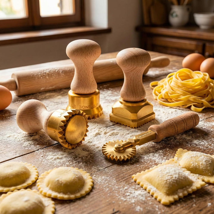 LA GONDOLA Professionelle Ravioli Stempel PILZ aus Messing mit Naturholzgriff -Formen und Stanzer vo