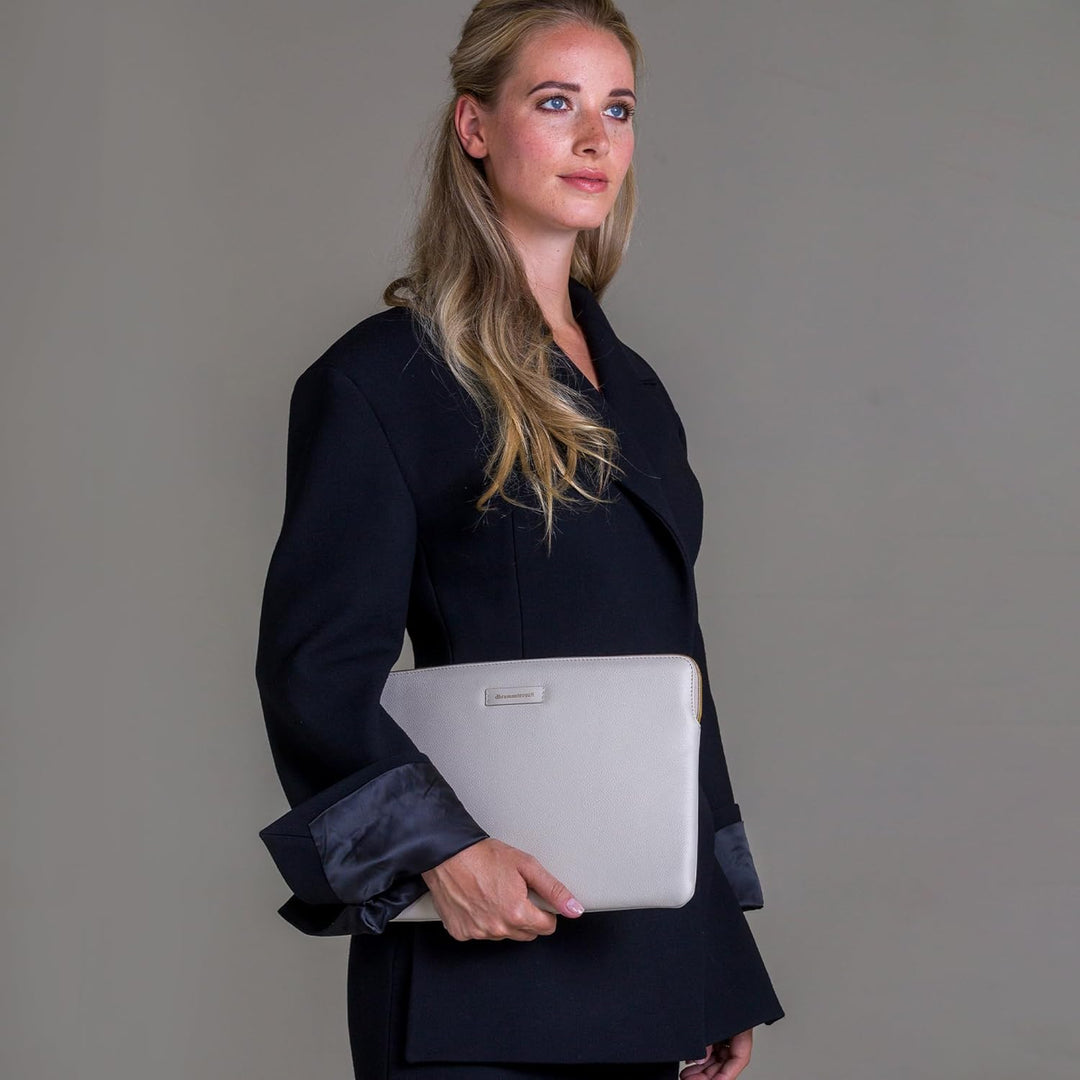dbramante1928 - Paris+ Laptophülle Leder - MB Pro 13 - Kompatibel für MacBook Pro - (20)/Air(20) - L