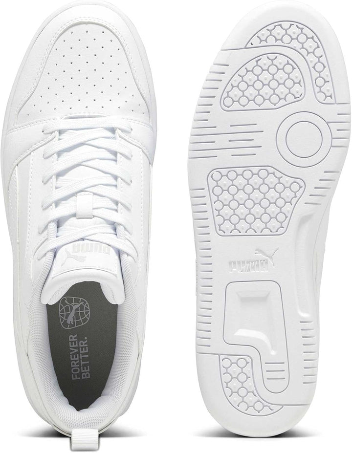 PUMA Herren Rebound V6 Low Leichtathletik-Schuh 42 EU Puma White Cool Light Gray, 42 EU Puma White C