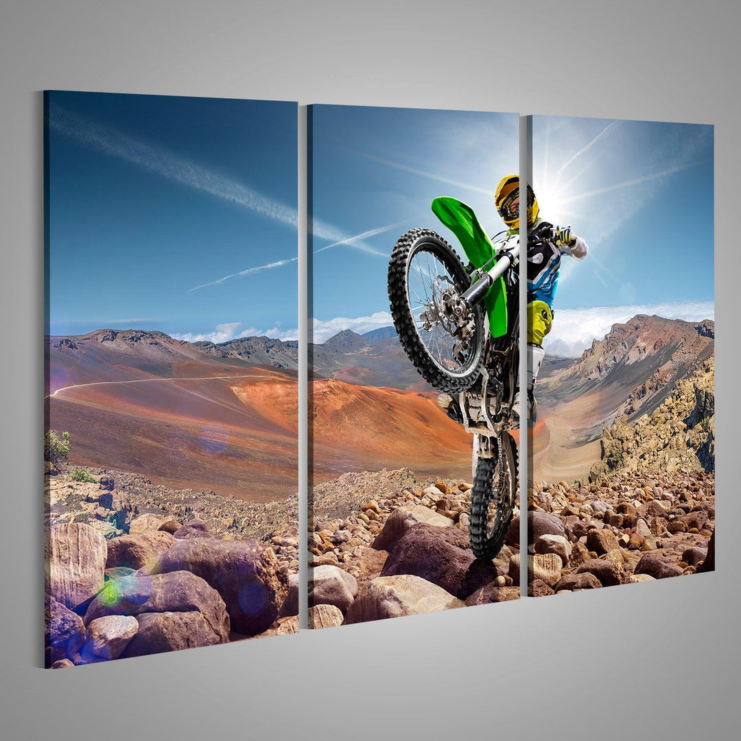 islandburner, Bild auf Leinwand Professioneller Dirt-Bike-Fahrer, der auf Vulkan rollt. Wandbild Pos