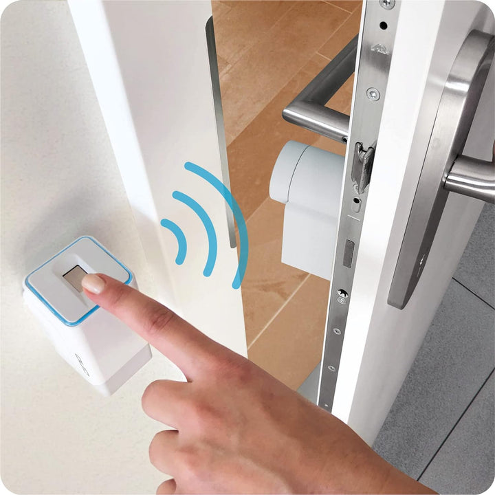 EKEY UNO 200206 Fingerprint mit Akku inkl. Nuki Combo 3.0 (Smart Lock + Bridge) weiss, Akkubetrieben