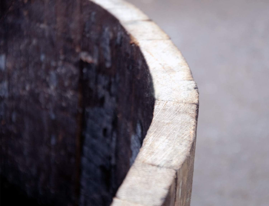 Temesso Halbes Fass aus einem originalen schottischen Whiskyfass (Oberfläche geölt - mit Ablaufbohru