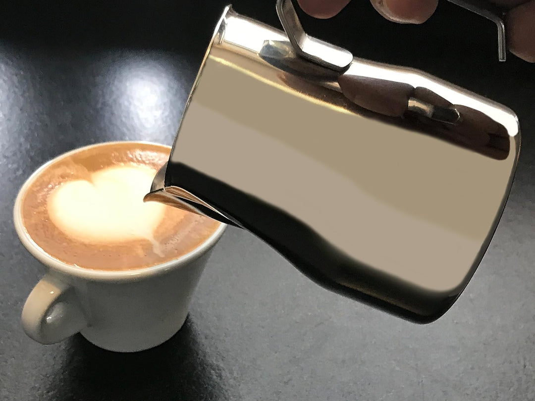 scarlet espresso | Milchkännchen »L'Art Profi« für Latte Art; aus 18/10 Edelstahl mit Antihaftbeschi