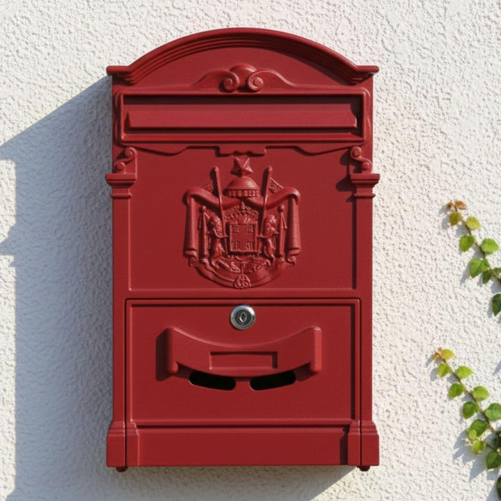 Melko Retro Briefkasten mit A4 Einwurf-Format, Aluguss und Stahl, ca. 25,5 x 8,6 x 41 cm, Rot, Rot