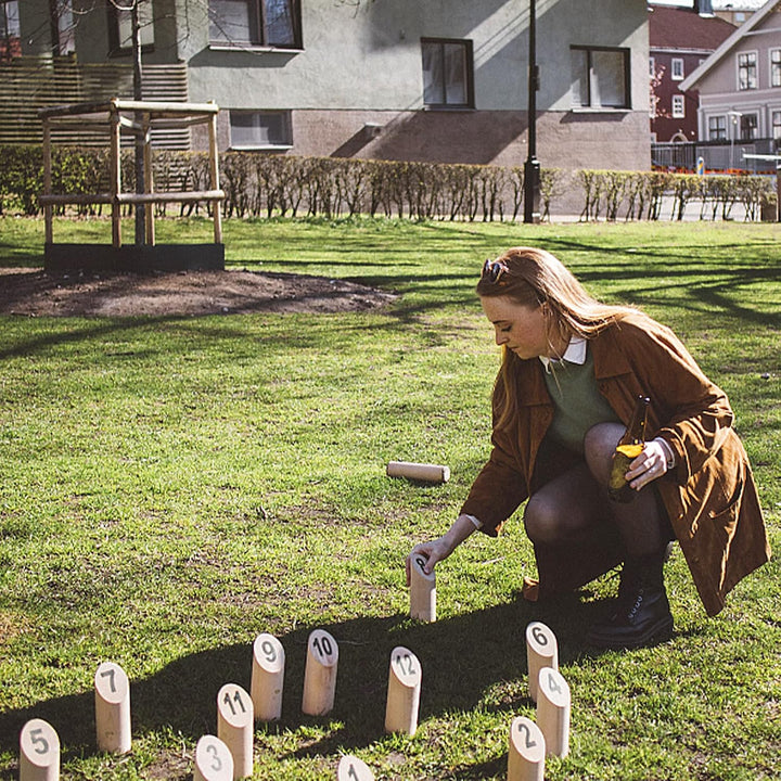 Aufun Kubb Wikingerspiel HolzWurfspiel für draussen, aus Kiefernholz und mit 12 hölzernen Zahlen, Wi