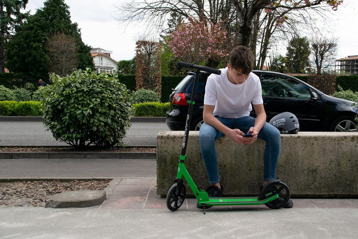 Olssson Roller für Kinder, 3 Räder, ABEC9, LED-Licht, verstellbarer Lenker Hopp, Grün, Hopp, Grün