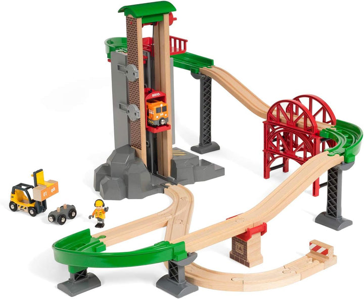 BRIO World 33887 Grosses Lagerhaus-Set mit Aufzug - Zubehör für die BRIO Holzeisenbahn - Konstruktio