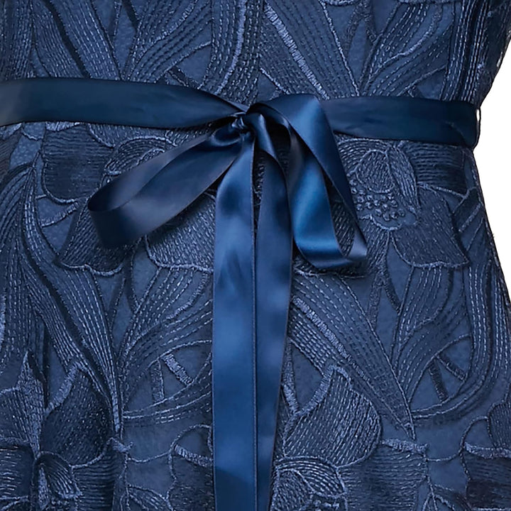 Alex Evenings Cocktailkleid für Damen, Bestickt, mit Illusionsärmeln, für Hochzeitsgäste (zierliche