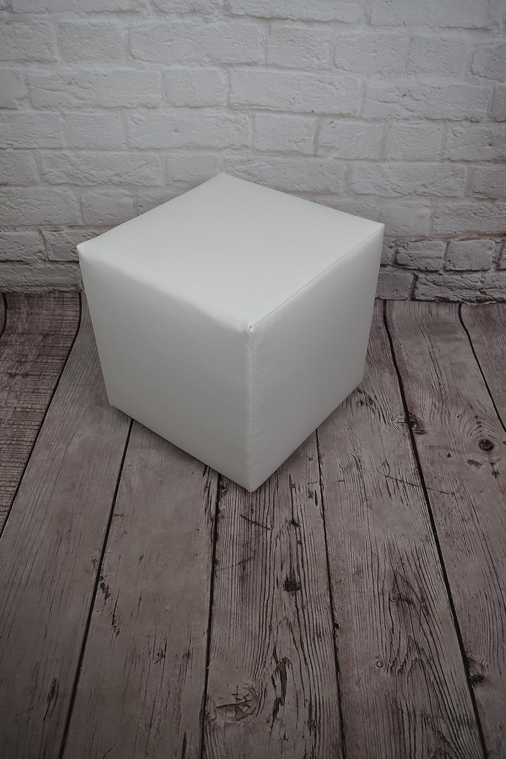 Sitzhocker 40x40 Bequemer Würfelhocker 40x40 – Strapazierfähiger Polsterstoff, solide Konstruktion,