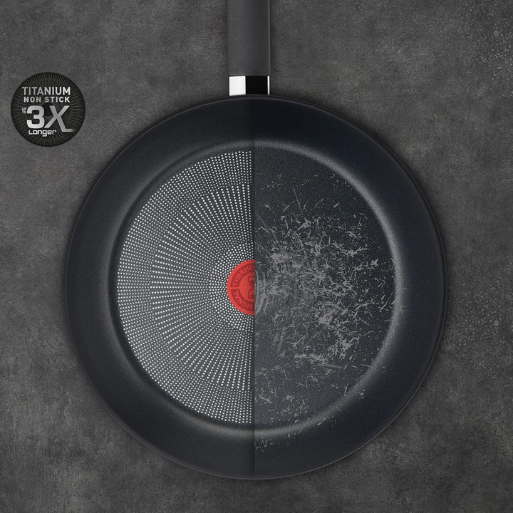 Tefal Titanium Force Pfanne 28 cm Töpfe und Pfannen, Antihaftbeschichtung, Thermo-Signal Temperaturi