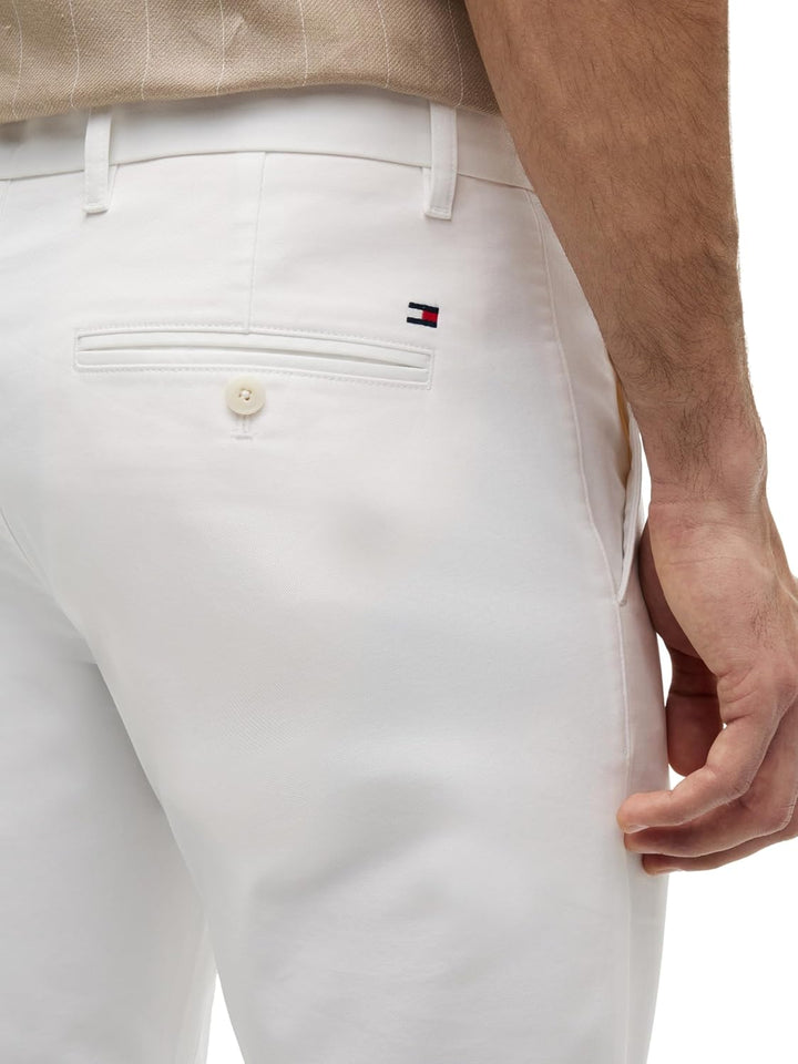 Tommy Hilfiger Herren Hose Bleecker Chino 1985 Pima Cotton Chino 28W / 29L White (Th Optic White), 2