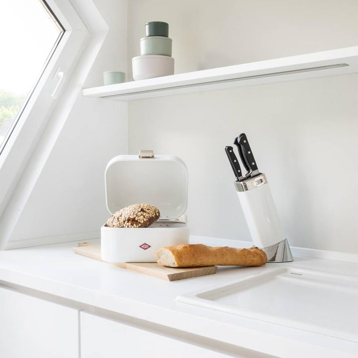 Wesco Single Grandy Brotkasten in der Farbe sand matt, pulverbeschichtetes Stahlblech, Lüftungslöche