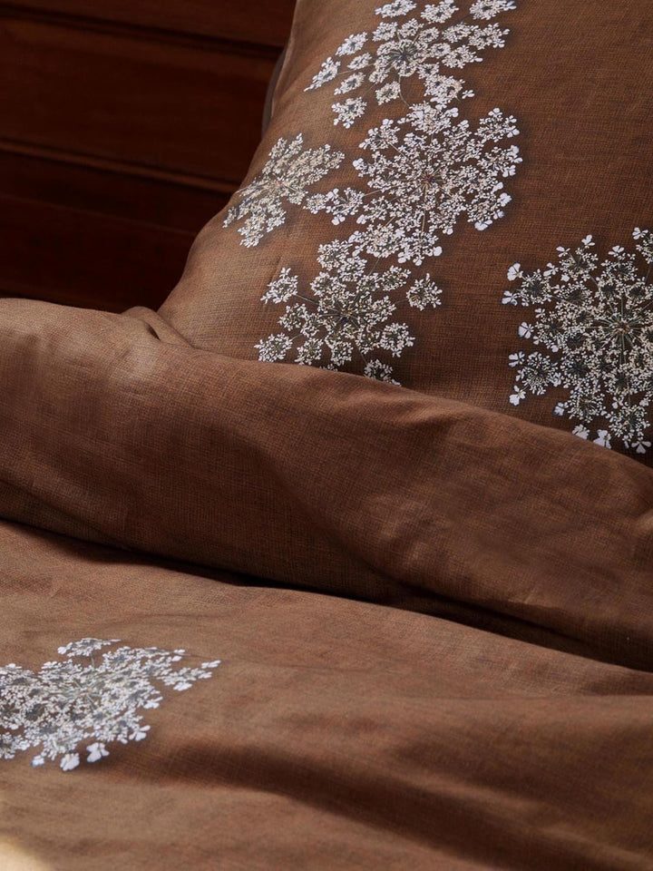 ESSENZA Bettwäsche Lauren Blumen Baumwollsatin Cinnamon, 155x220 + 1 x 80x80 cm, 401296-100DE-014, 1