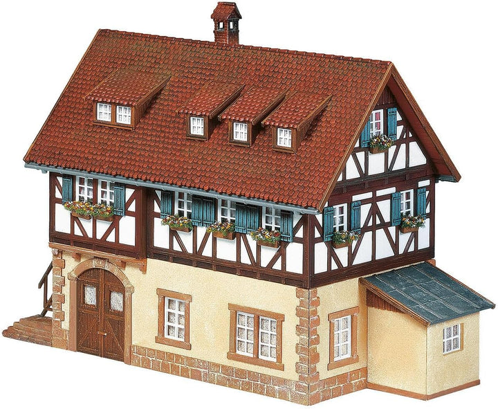 FALLER Fachwerkhaus Modellbausatz mit 238 Einzelteilen 165 x 102 x 118 mm I Modelleisenbahn Zubehör
