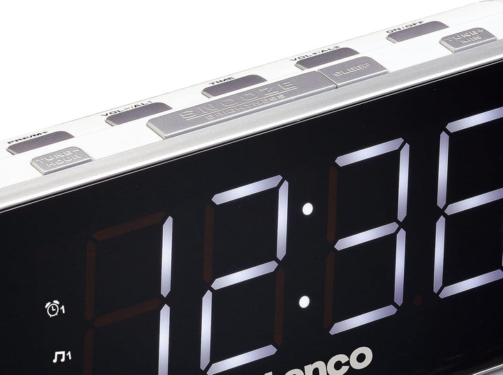 Lenco Radio-Wecker CR-18 Uhrenradio mit riesigem LED-Display (4,6 cm), dimmbar, 2 Weckzeiten (PLL UK