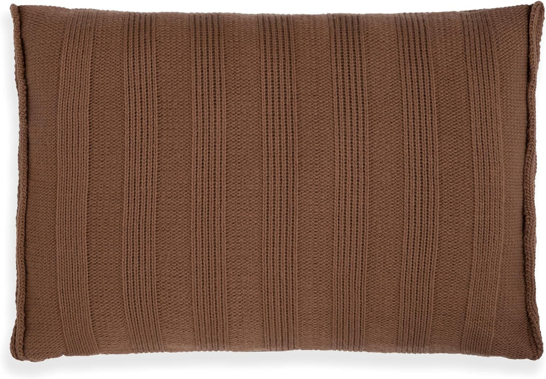 KNIT FACTORY - Jesse Zierkissen - Rechteckige Sofa Kissen - Tobacco - Gestrickter Dekokissen - Couch