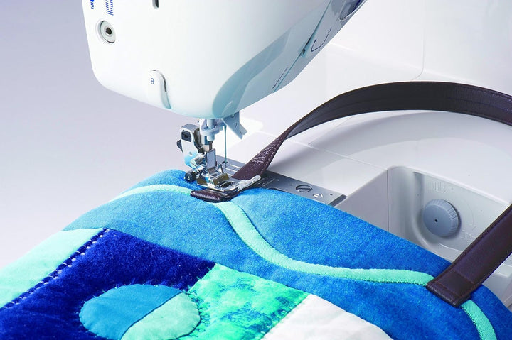 JUKI HZL-G120 Elektronische Nähmaschine, Metall, Weiss, 44,5 x 22,3 x 29,2 cm