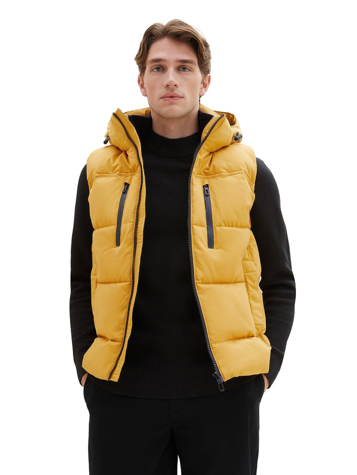 TOM TAILOR Herren Puffer Steppweste mit Abnehmbarer Kapuze, 10533 - Golden Fall