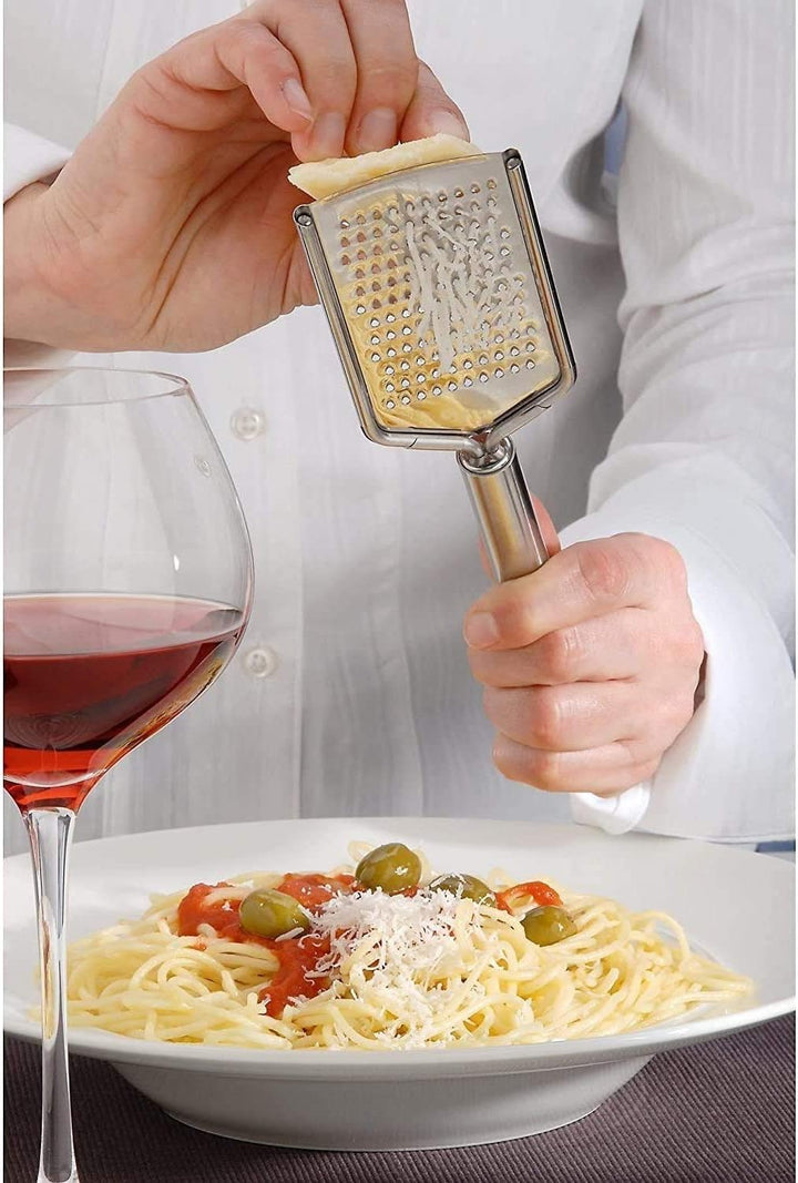 WMF Profi Plus Käsereibe Edelstahl 25 cm, feine Reibefläche, Parmesanreibe, Zitronenreibe, Cromargan