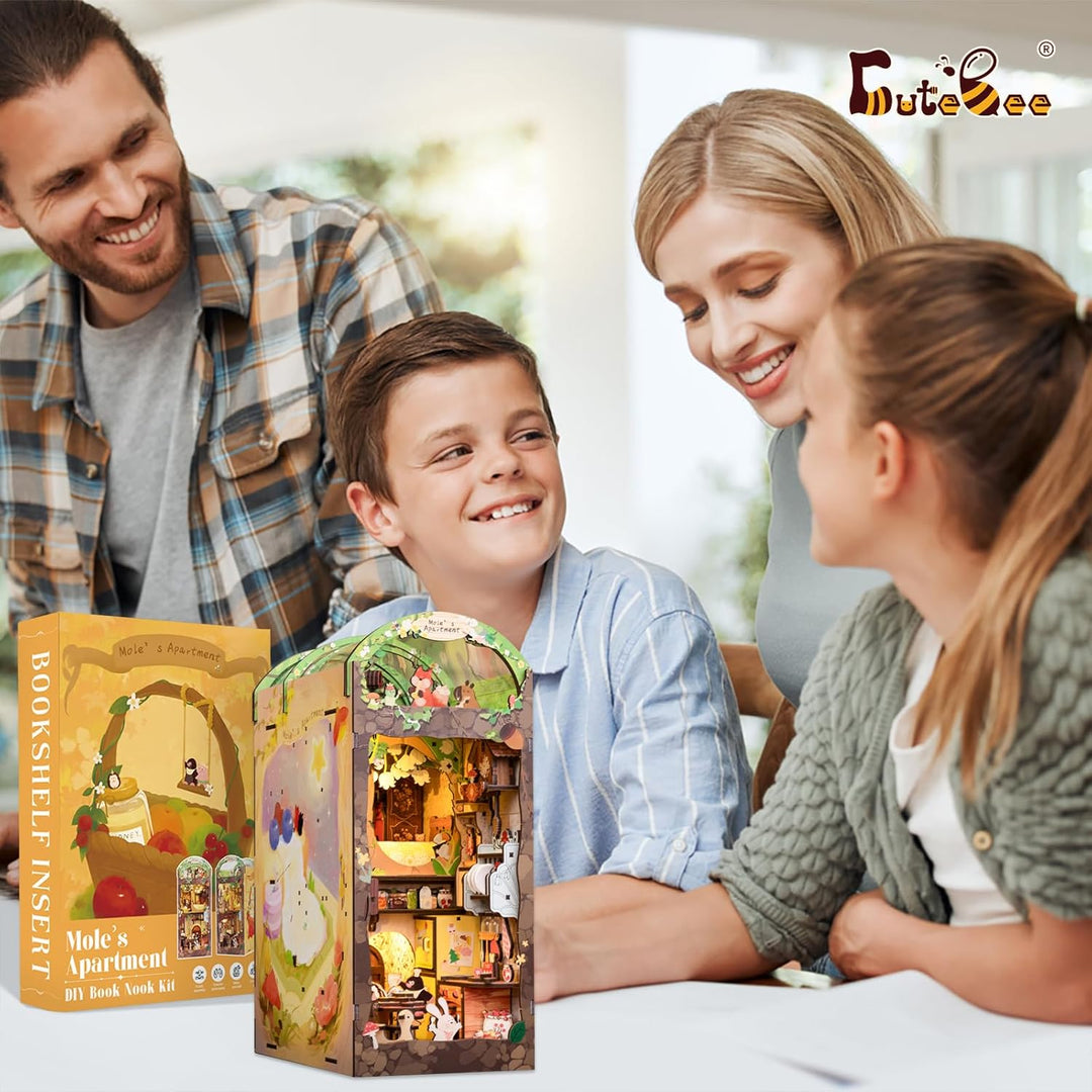 CUTEBEE Book Nook Miniatur Haus Modellierung,DIY Puppenhäuser Miniatur Haus Kit mit Dust Cover,Bookn