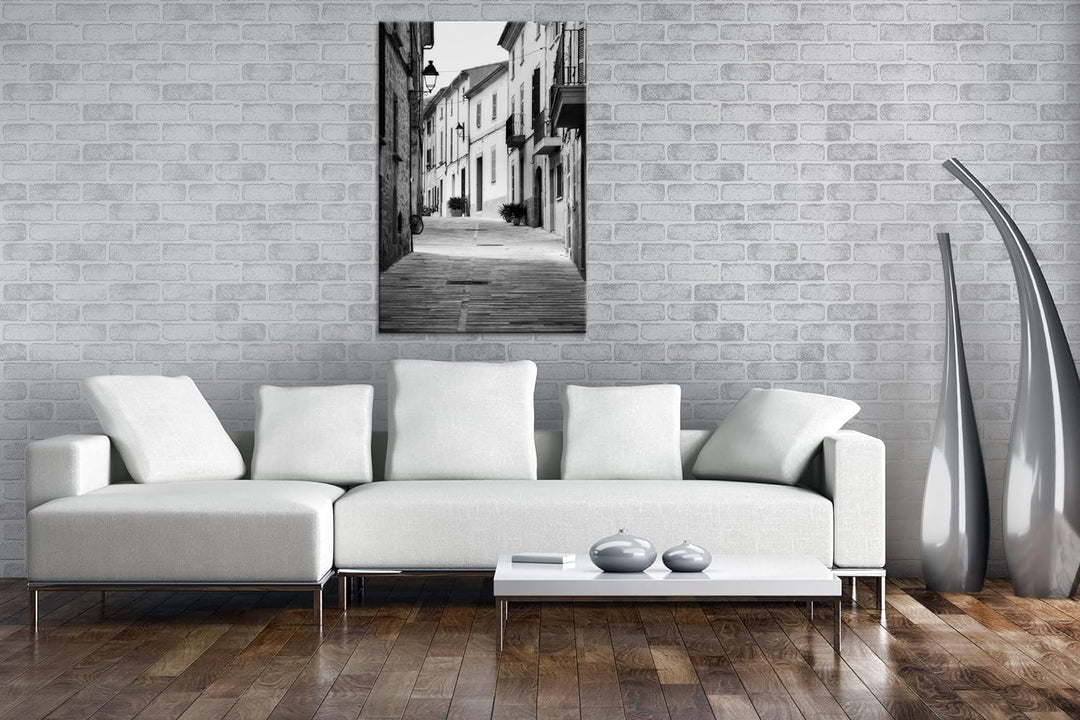 Fussweg in der Altstadt Format: 100x70 cm Effekt: Schwarz&amp;Weiss als Leinwandbild, Motiv fertig gerah