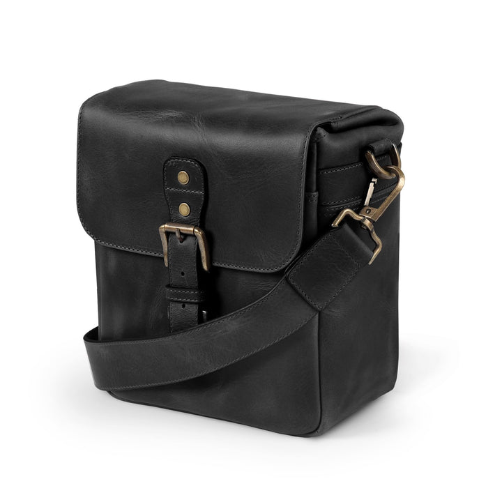 MegaGear MG1328 Torres Mini Kameratasche - Kuriertasche aus echtem Leder für Spiegellose, Sofortbild