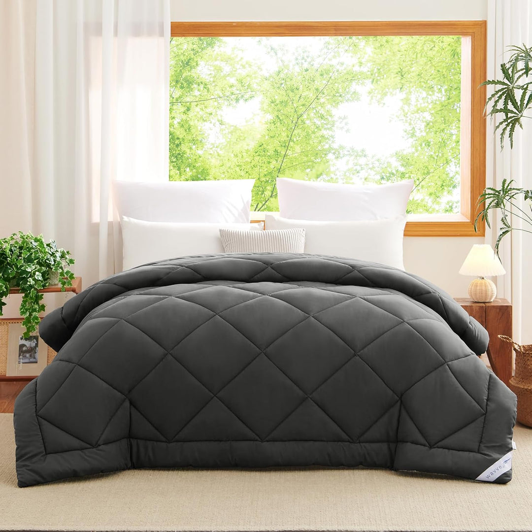 WAVVE Bettdecke 200x200cm Ganzjahresdecke 4 Jahreszeiten, Steppdecke 300gsm Mikrofaser 200x200 cm, S