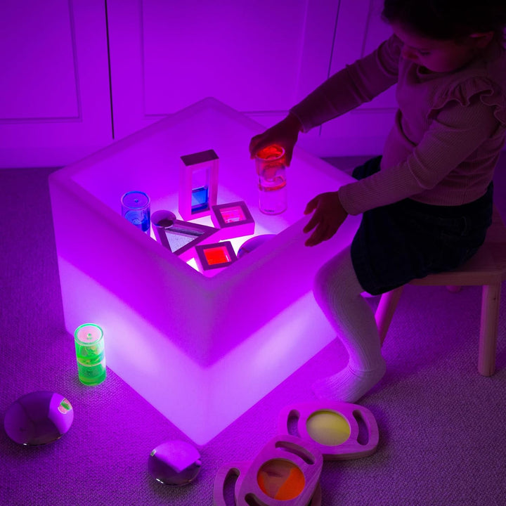 TickiT Sensorischer Stimmungs-Spielwürfel, LED Farbwechsel-Lichttisch, Spiel- und Entdeckerwürfel, A