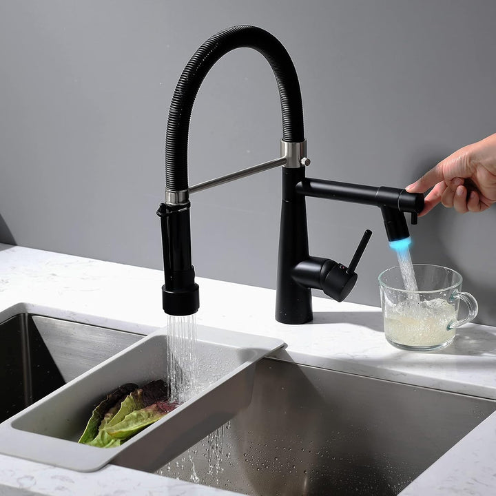 TIMACO Schwarz LED Wasserhahn Küche,Küchenarmatur mit Schloss Brause Ausziehbar - 360° Schwenkbarz-