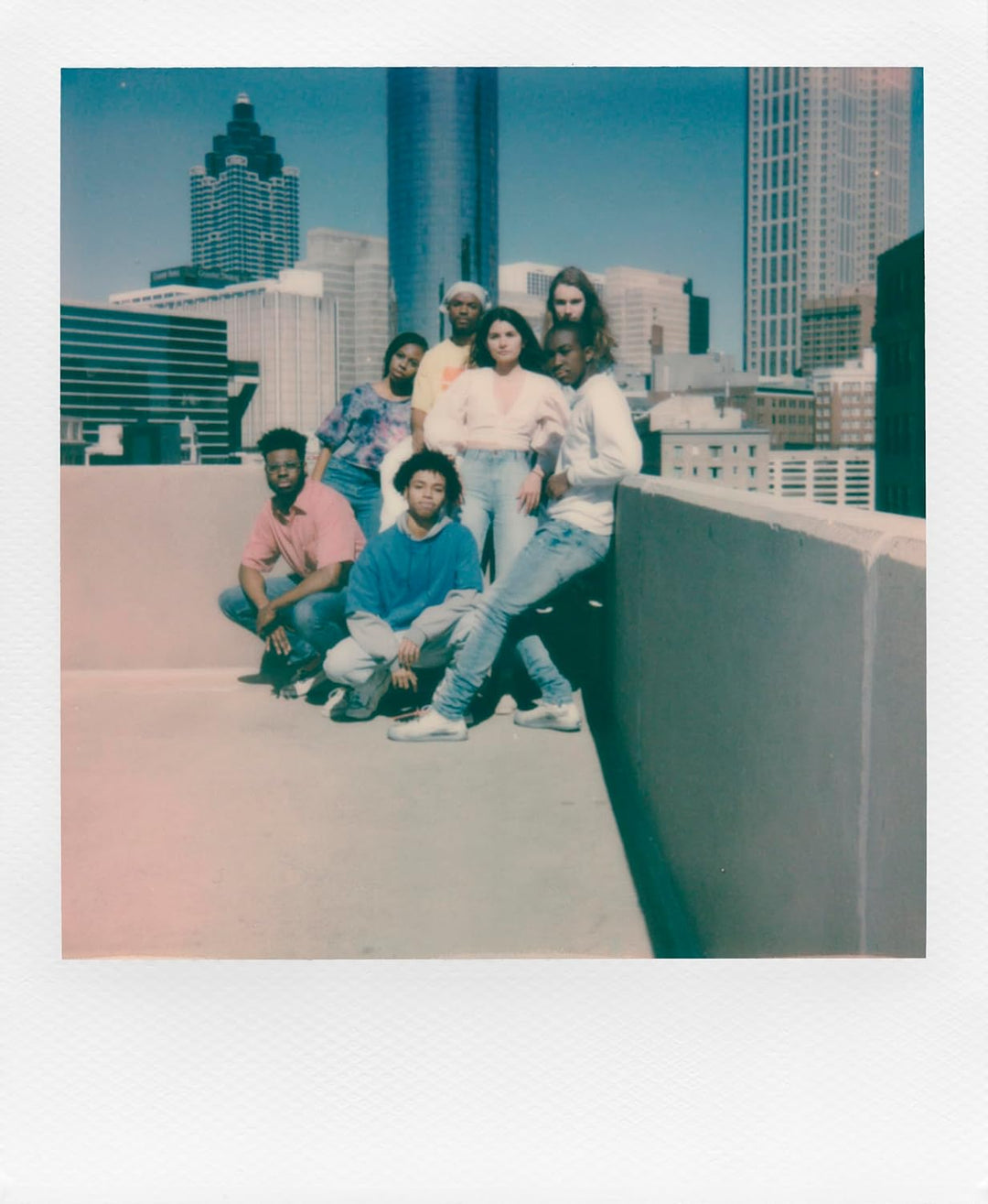 Polaroid - Now Gen 3 - Sofortbildkamera - Bundle Kamera + Farbfilm (16 Fotos) Weiss (6561) Weiss Cam