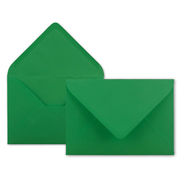 200x Brief-Umschläge in Dunkel-Grün - 80 g/m² - Kuverts in DIN B6 Format 12,5 x 17,6 cm - Nassklebun