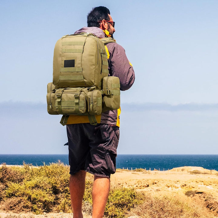 Taktischer Rucksack, 60L Militär Armee Rucksack, grosser Survival Molle Tagesrucksack für Herren und