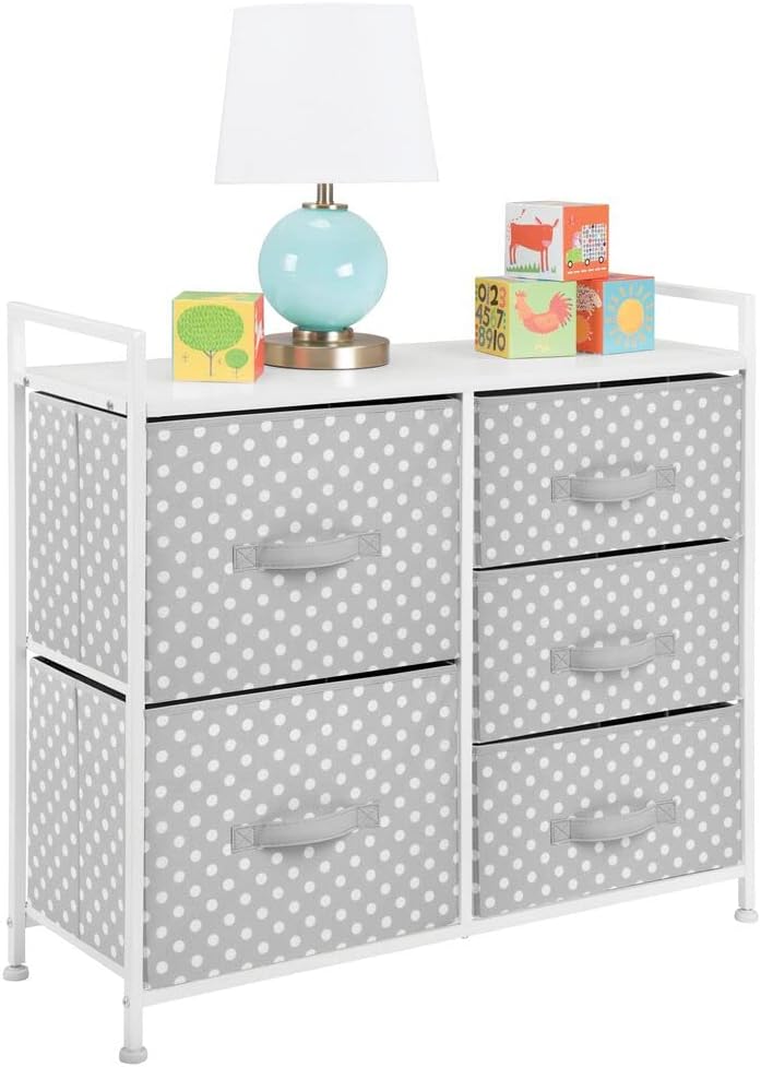 mDesign Kommode mit 5 Schubladen – breiter Schubladenschrank fürs Kinderzimmer – Kleiderkommode mit