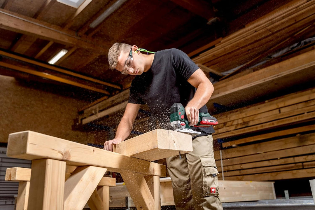 metabo Akku-Stichsäge STA 18 LTX 150 BL - 18 V, 150 mm Schnitttiefe Holz, 4 Pendelhubstufen - Brushl