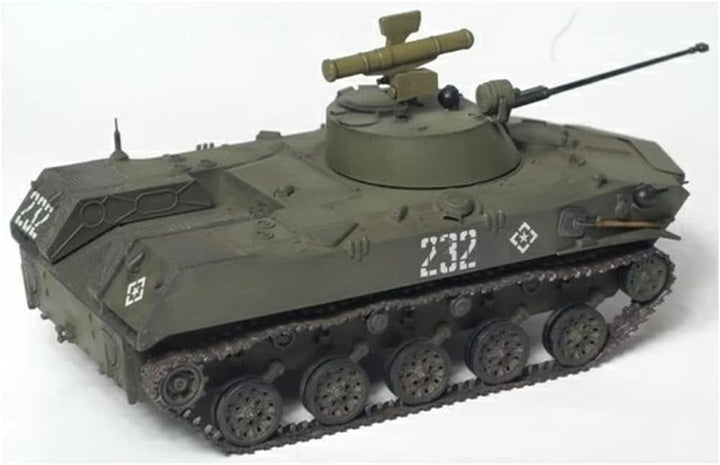 Zvezda 500783577 - BMD-2 Russ.Airborn Tank, grün