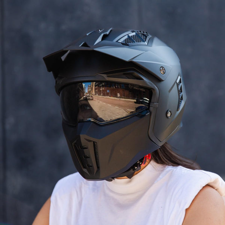 VINZ Kioto Jethelm / Streetfighter Helm | ECE 22.06 zugelassen | Rollerhelm mit Sonnenvisier / Sonne