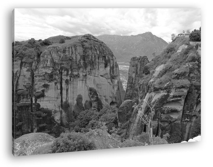 deyoli atemberaubende Meteora Landschaft in Griechenland Effekt: Schwarz/Weiss im Format: 100x70 als