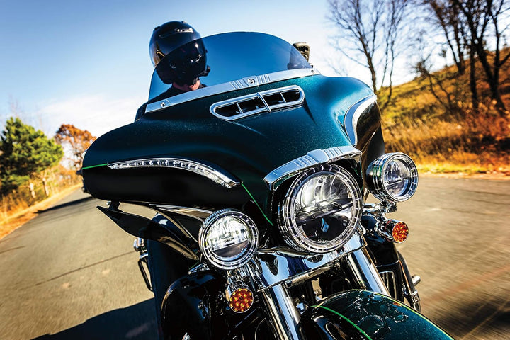 Kuryakyn 2631 Motorradzubehör: Tri-Line Windschutzscheiben-Verkleidung für 2014-19 Harley-Davidson T