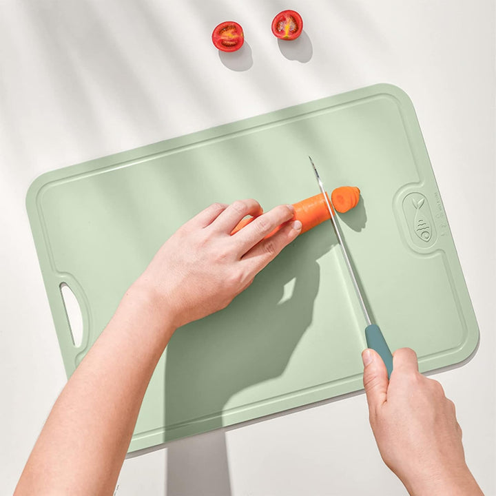 Gintan Flexibles TPU Schneidebrett, BPA-frei, mit Messer- und Saftrille, kratzfeste flexible Schneid