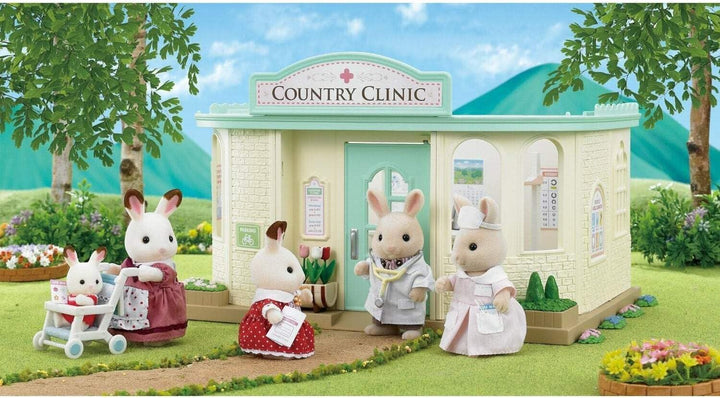Sylvanian Families 5096 Landklinik - Puppenhaus Spielset, Mehrfarbig