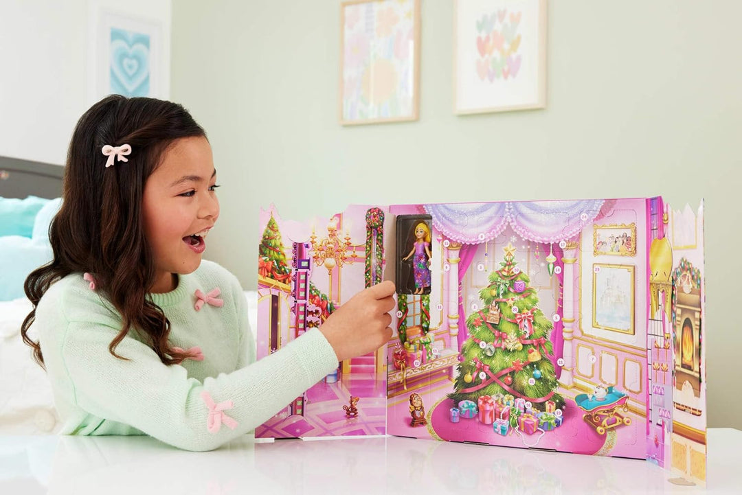 Mattel Disney Princess-Puppe Adventskalender mit 24 Tagen voller Überraschungen, enthält 3 kleine Pu