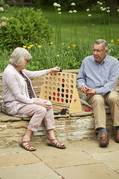 TickiT 74774 Vier-Gewinnt-Spiel aus Holz (evtl. nicht in deutscher Sprache)