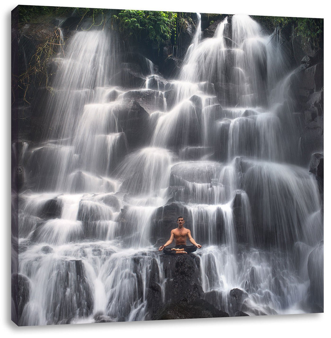 Pixxprint Ruhe und Yoga am Wasserfall Kanto Lampo in Bali, Format: 70x70 auf Leinwand, 70x70