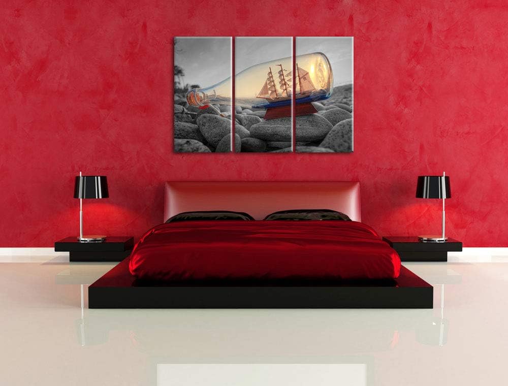 Schiff in Flasche am Steinstrand schwarz/weiss 3-Teiler Leinwandbild 120x80 Bild auf Leinwand, XXL r