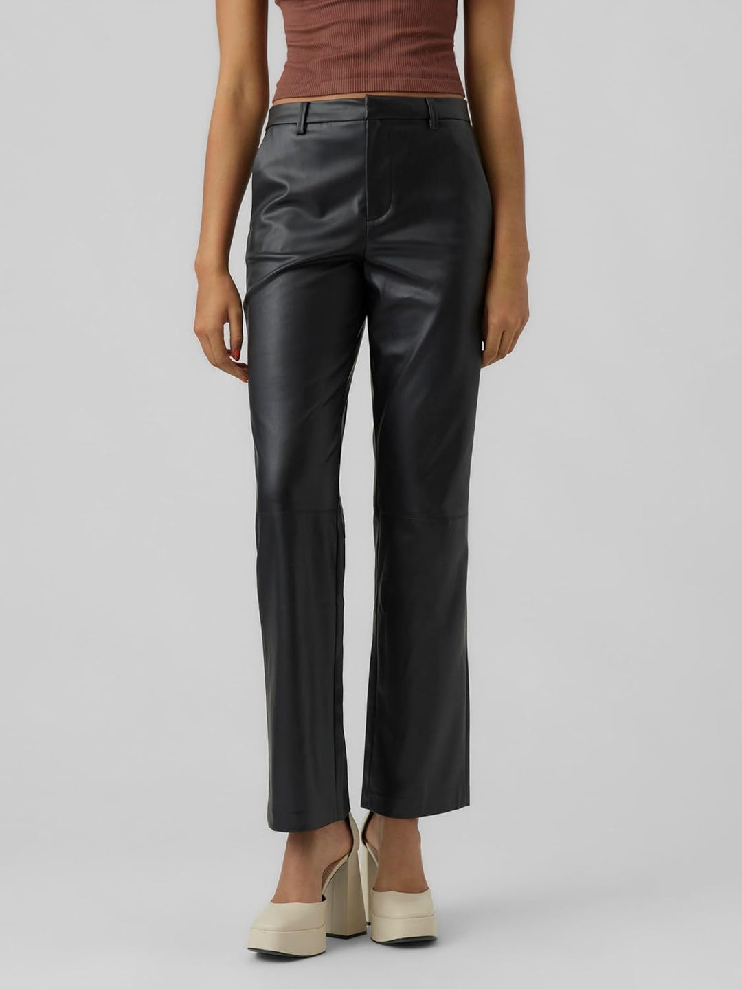 VERO MODA Female Hose in Lederoptik VMZAMIRAOLYMPIA Mittlere Taille Hose XL / 34L Schwarz, XL / 34L