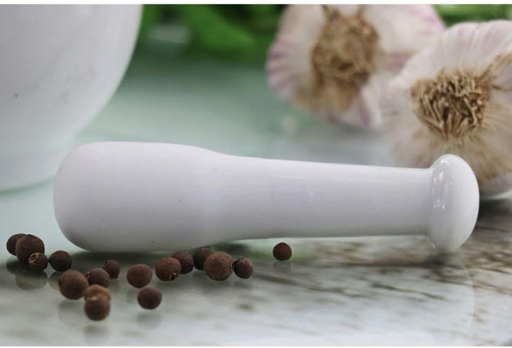 Mörser mit Stössel Porzellan weiss Durchmesser ca. 14 cm